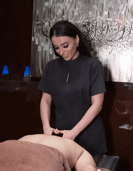 head & back massage at massage center gulberg lahore